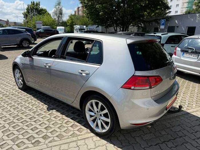 Volkswagen Golf Lounge BMT DSG Comfortline