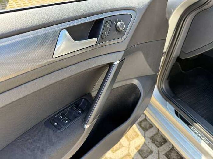 Volkswagen Golf Lounge BMT DSG Comfortline