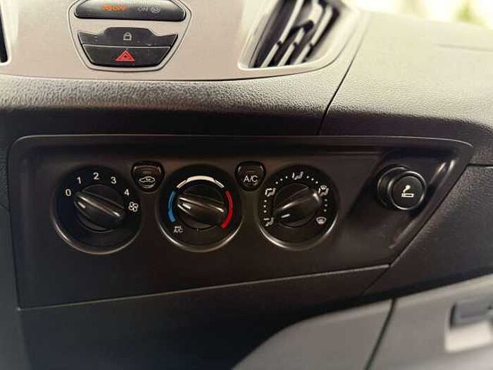 Ford Transit Custom 310 L2 Trend*Wohnmobil*Küche*Doppelbett