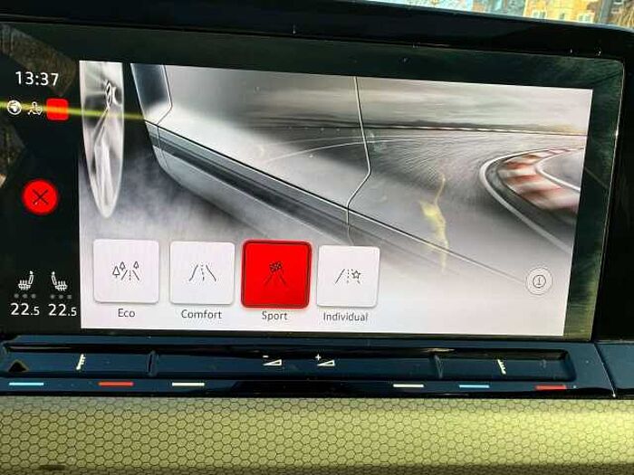 Volkswagen Golf GTI Golf 2.0 TSI OPF DSG GTI HUD LM19 IQLIGHT Panorama