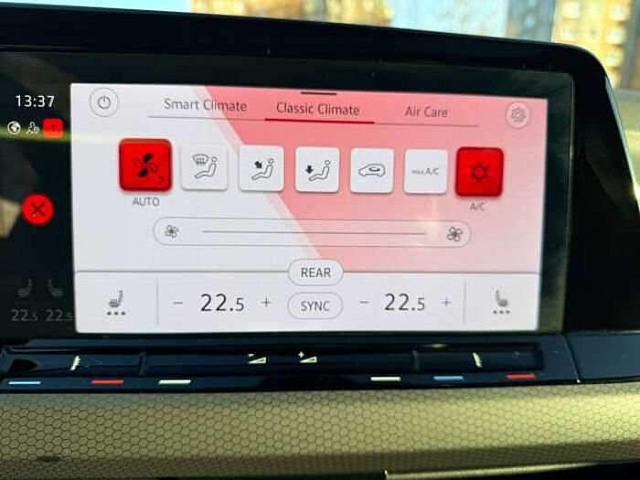 Volkswagen Golf GTI Golf 2.0 TSI OPF DSG GTI HUD LM19 IQLIGHT Panorama