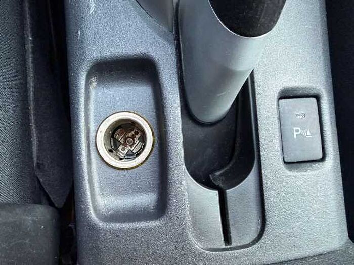 Toyota Auris Auris 5-Türer 1.6 Life+Tempomat