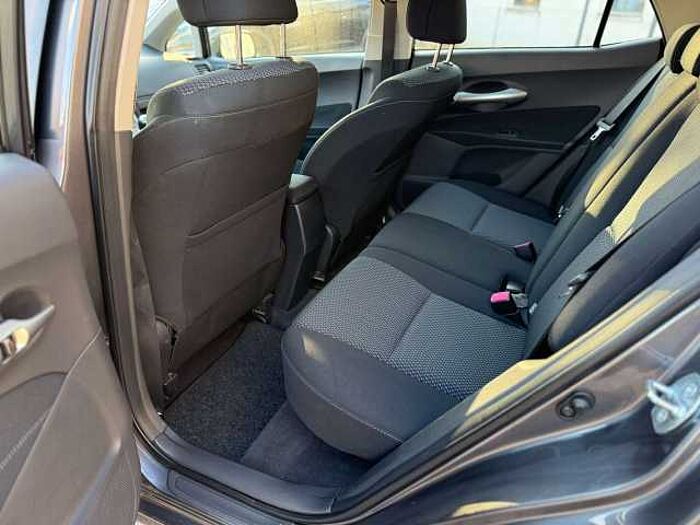 Toyota Auris Auris 5-Türer 1.6 Life+Tempomat