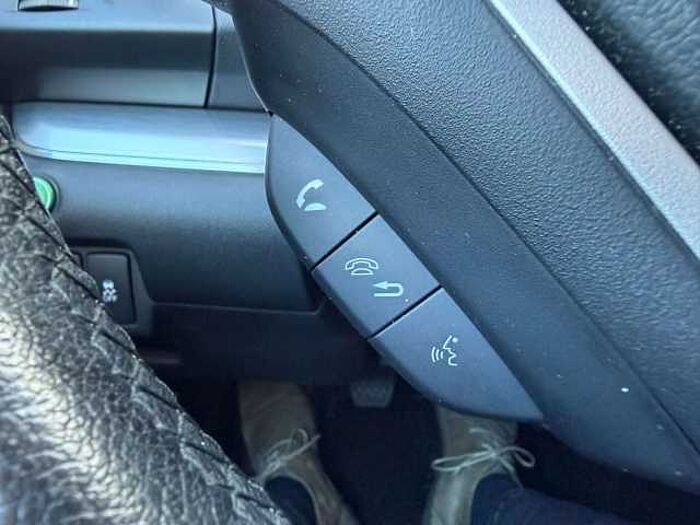 Honda CR-V Elegance 2WD Rückfahrkamera Navi