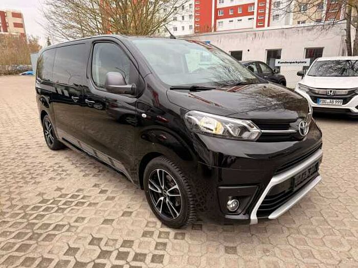 Toyota Proace 2,0-l-D-4D L1 (8-Si.) Verso Family