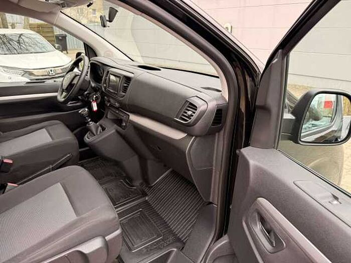 Toyota Proace 2,0-l-D-4D L1 (8-Si.) Verso Family