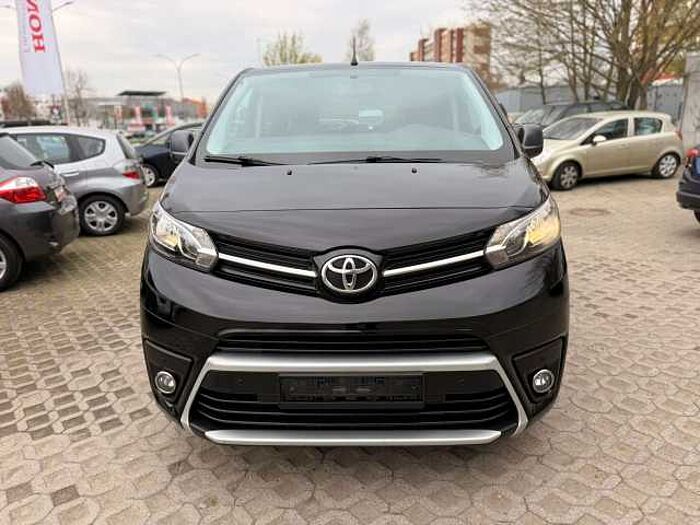 Toyota Proace 2,0-l-D-4D L1 (8-Si.) Verso Family
