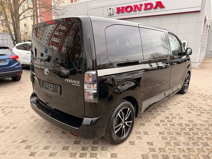 Toyota Proace 2,0-l-D-4D L1 (8-Si.) Verso Family