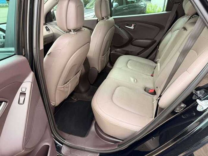 Hyundai iX35 Comfort 2WD Anhängerzug