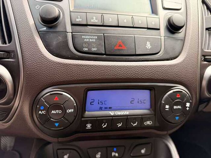 Hyundai iX35 Comfort 2WD Anhängerzug