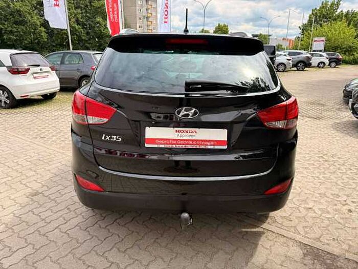 Hyundai iX35 Comfort 2WD Anhängerzug