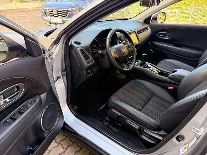 Honda HR-V HR-V 1.5 i-VTEC Executive Rückfahrkamera