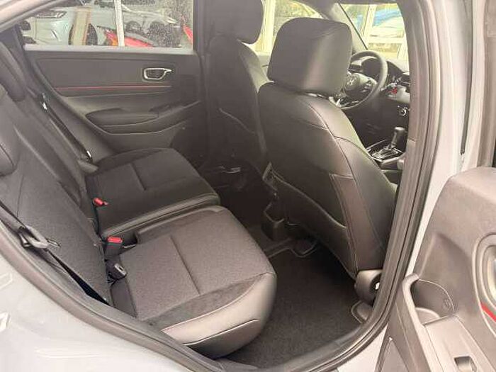 Honda HR-V Advance Sport Vollhybrid * 8 Jahre Garantie