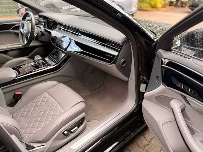 Audi A8 50 TDI quattro
