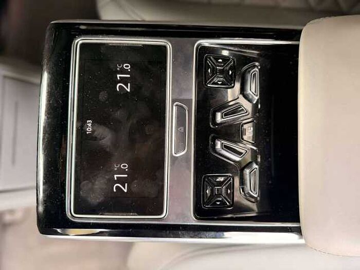 Audi A8 50 TDI quattro